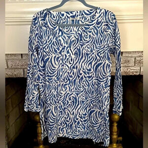 Vineyard Vines Tunic size small lightweight breezy summer patriotic